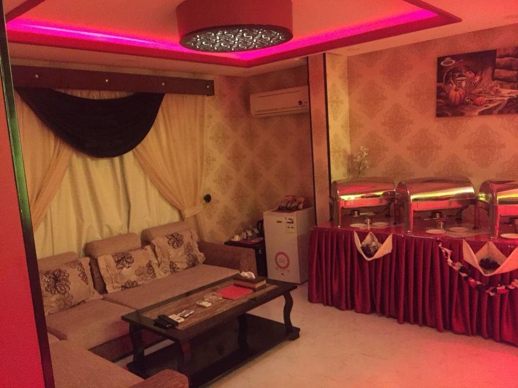 Sofi Hotel Dammam Buitenkant foto